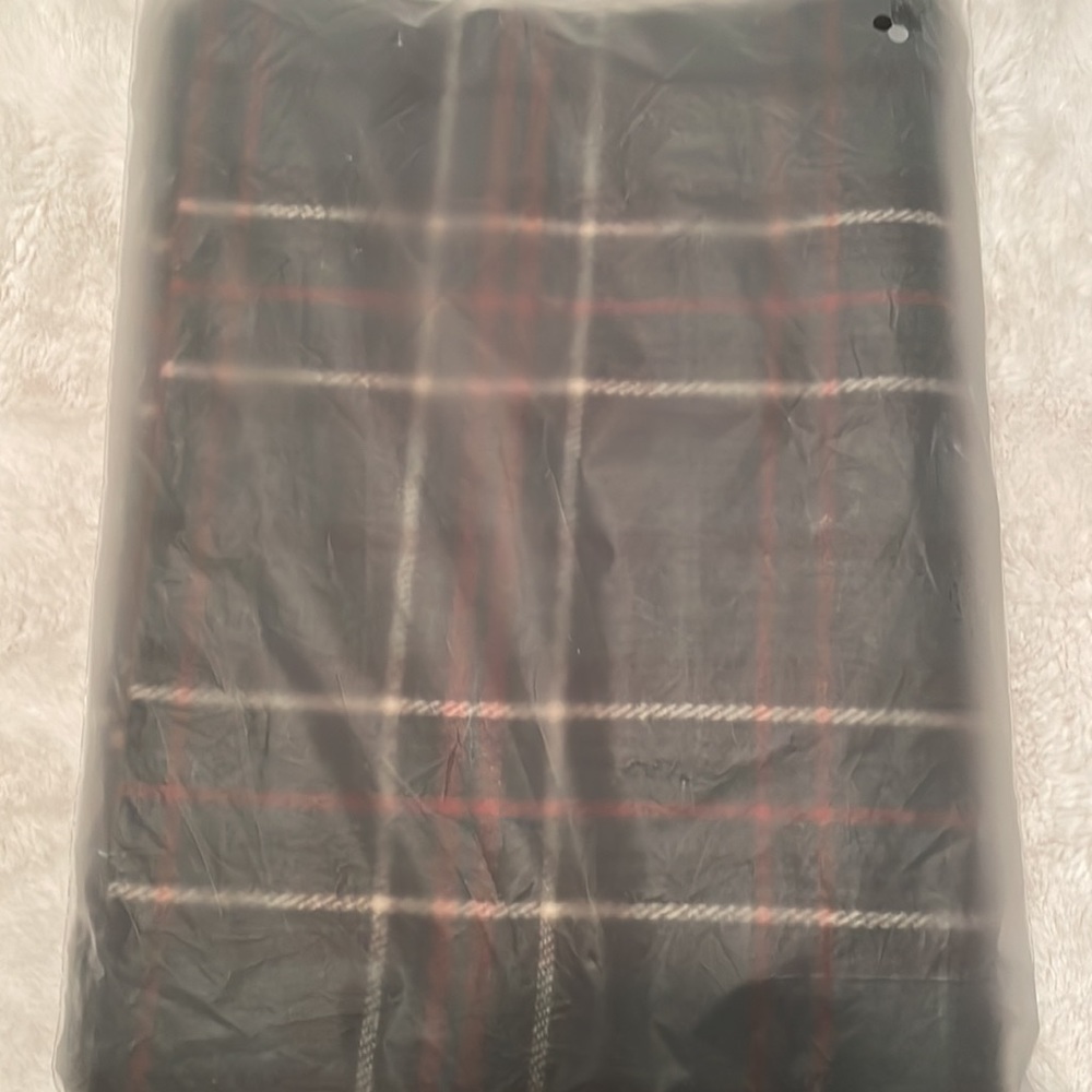 Furtalk & Hatiis tartan plaid scarf NIB - Picture 5 of 5